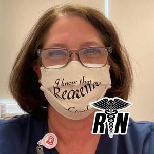 Meet your Posher, Lorie